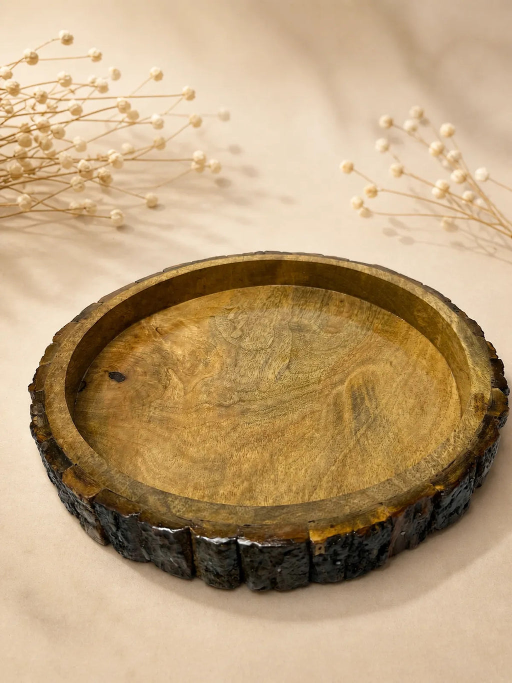 Rustic Natural Bark-Edge Wooden Serving Tray